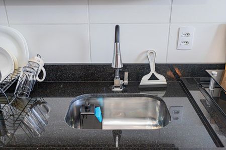 Apartamento à venda com 33m², 2 quartos e sem vaga Apartamento à venda com 33m², 2 quartos e sem vagaSala, cozinha e área de serviço