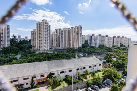 Apartamento à venda com 33m², 2 quartos e sem vaga Apartamento à venda com 33m², 2 quartos e sem vagaVista