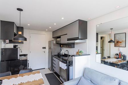 Apartamento à venda com 33m², 2 quartos e sem vaga Apartamento à venda com 33m², 2 quartos e sem vagaSala, cozinha e área de serviço