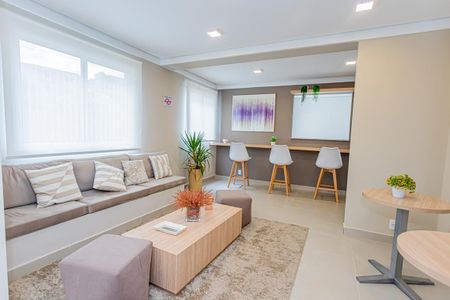 Apartamento à venda com 33m², 2 quartos e sem vaga Apartamento à venda com 33m², 2 quartos e sem vagaSalão de Festas