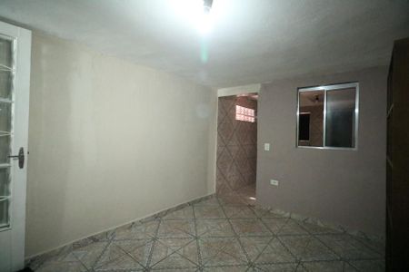 Casa à venda com 100m², 2 quartos e 2 vagas Casa à venda com 100m², 2 quartos e 2 vagasCasa 2