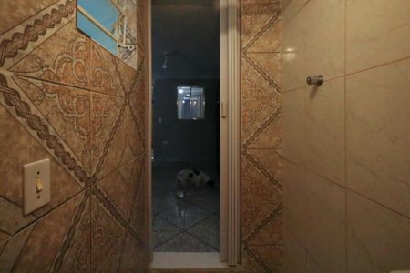 Casa à venda com 100m², 2 quartos e 2 vagas Casa à venda com 100m², 2 quartos e 2 vagasCasa 2