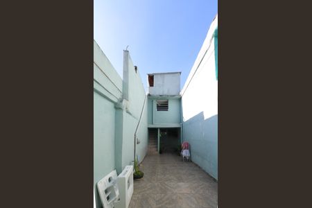 Casa à venda com 100m², 2 quartos e 2 vagas Casa à venda com 100m², 2 quartos e 2 vagasGaragem