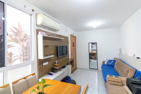 Apartamento para alugar com 50m², 2 quartos e 1 vagaSala