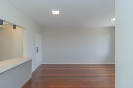 Apartamento à venda com 3 quartos, 90m² em Santa Efigênia, Belo Horizonte