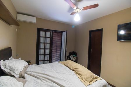 Casa de condomínio para alugar com 200m², 5 quartos e 2 vagas Casa de condomínio para alugar com 200m², 5 quartos e 2 vagasSuíte 4