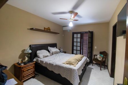 Casa de condomínio para alugar com 200m², 5 quartos e 2 vagas Casa de condomínio para alugar com 200m², 5 quartos e 2 vagasSuíte 4