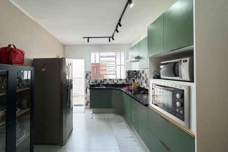 Casa para alugar com 170m², 3 quartos e 3 vagasCozinha 