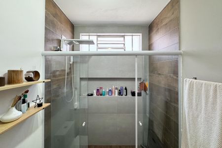 Casa para alugar com 170m², 3 quartos e 3 vagasBanheiro Social