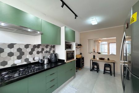 Casa para alugar com 170m², 3 quartos e 3 vagasCozinha 