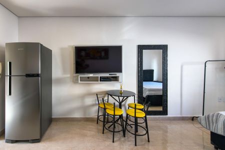 Studio para alugar com 30m², 0 quarto e 2 vagasKitnet