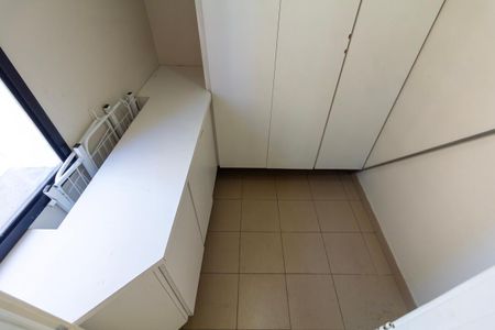 Apartamento para alugar com 93m², 3 quartos e 2 vagasDepósito