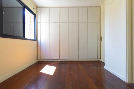 Apartamento para alugar com 93m², 3 quartos e 2 vagasQuarto 3