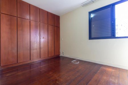 Apartamento para alugar com 93m², 3 quartos e 2 vagasQuarto 2