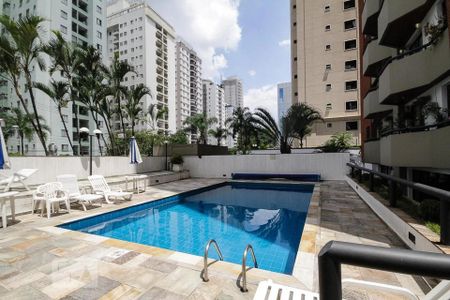 Apartamento para alugar com 93m², 3 quartos e 2 vagasÁrea comum - Piscina