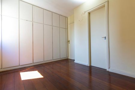 Apartamento para alugar com 93m², 3 quartos e 2 vagasQuarto 3