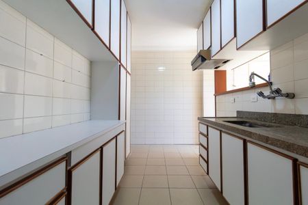 Apartamento para alugar com 93m², 3 quartos e 2 vagasCozinha