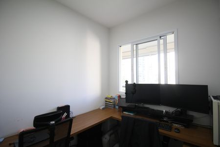 Apartamento à venda com 69m², 3 quartos e 2 vagasQuarto 2