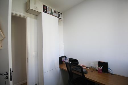 Apartamento à venda com 69m², 3 quartos e 2 vagasQuarto 2