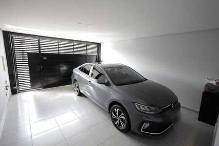 Casa à venda com 118m², 3 quartos e 2 vagasGaragem