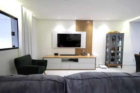 Casa à venda com 118m², 3 quartos e 2 vagasSala