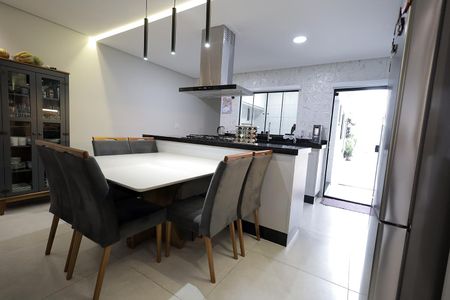 Casa à venda com 118m², 3 quartos e 2 vagasSala de Jantar