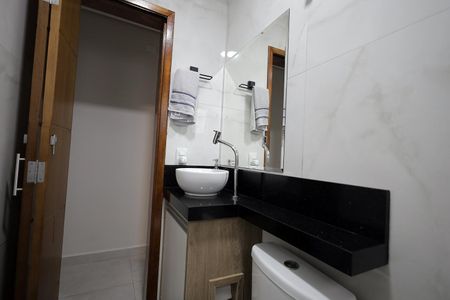 Casa à venda com 118m², 3 quartos e 2 vagasBanheiro