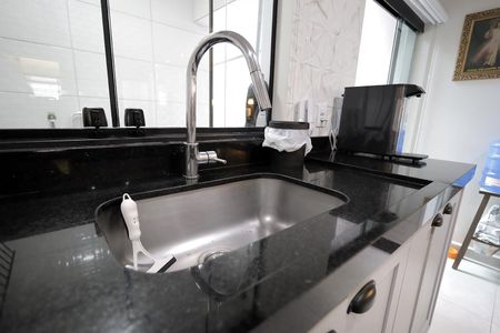 Casa à venda com 118m², 3 quartos e 2 vagasCozinha