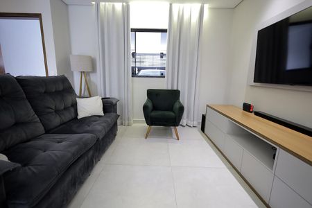 Casa à venda com 118m², 3 quartos e 2 vagasSala