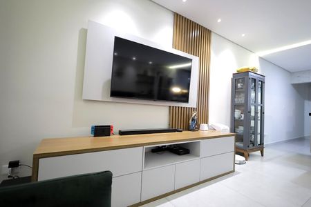 Casa à venda com 118m², 3 quartos e 2 vagasSala