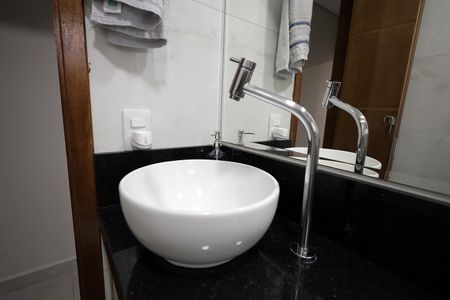 Casa à venda com 118m², 3 quartos e 2 vagasBanheiro