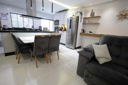 Sala de casa à venda com 3 quartos, 130m² em Parque Capuava, Santo André