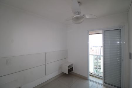 Apartamento à venda com 60m², 2 quartos e 2 vagasQuarto 2