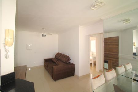 Apartamento à venda com 60m², 2 quartos e 2 vagasSala / Cozinha