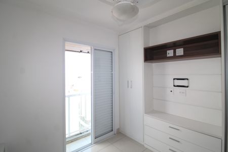 Apartamento à venda com 60m², 2 quartos e 2 vagasQuarto 2