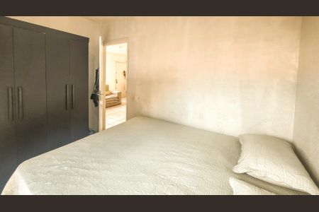 Apartamento à venda com 47m², 2 quartos e 2 vagasQuarto 2