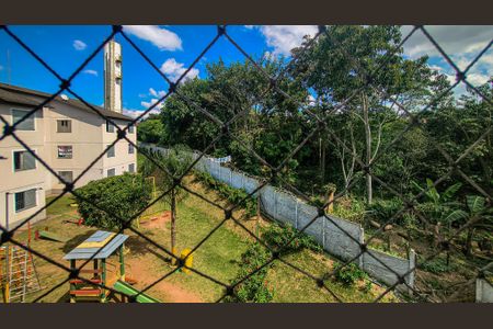 Apartamento à venda com 47m², 2 quartos e 2 vagasVista da Cozinha e Área de Serviço
