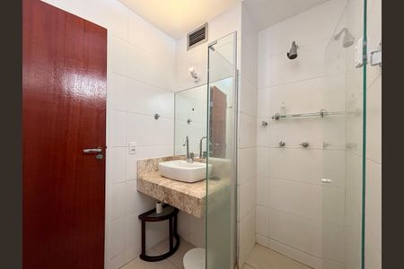 Apartamento para alugar com 87m², 2 quartos e 1 vagaBanheiro social