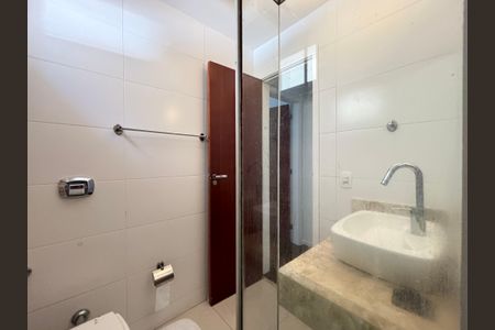 Apartamento para alugar com 87m², 2 quartos e 1 vagaBanheiro social