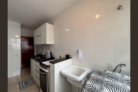 Apartamento para alugar com 87m², 2 quartos e 1 vagaÁrea de serviço