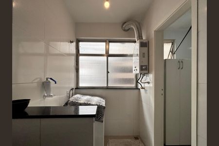 Apartamento para alugar com 87m², 2 quartos e 1 vagaÁrea de serviço