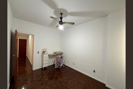 Apartamento para alugar com 87m², 2 quartos e 1 vagaQuarto