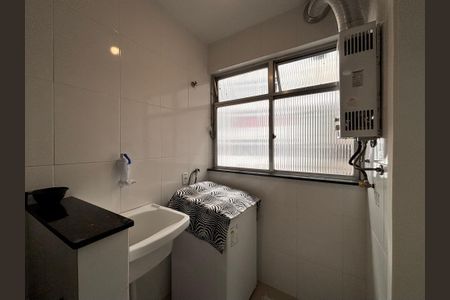 Apartamento para alugar com 87m², 2 quartos e 1 vagaÁrea de serviço