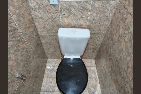 Casa para alugar com 43m², 1 quarto e sem vaga Casa para alugar com 43m², 1 quarto e sem vagaBanheiro 2