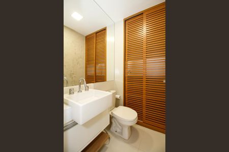 Apartamento para alugar com 60m², 1 quarto e 2 vagasLavabo
