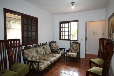 Sala de apartamento para alugar com 2 quartos, 100m² em Jardim Carvalho, Porto Alegre