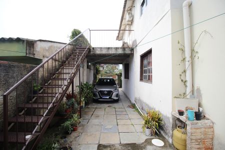 Apartamento para alugar com 100m², 2 quartos e 3 vagasQuintal