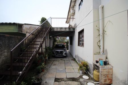 Apartamento para alugar com 100m², 2 quartos e 3 vagasQuintal