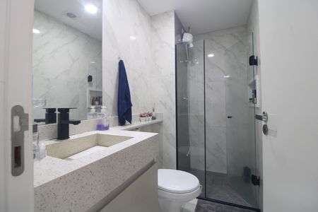 Banheiro de apartamento à venda com 2 quartos, 38m² em Jardim Marajoara, São Paulo