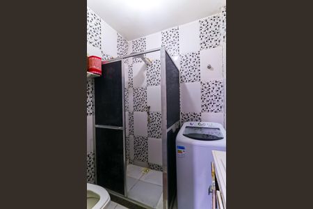 Apartamento para alugar com 60m², 2 quartos e sem vagaBanheiro